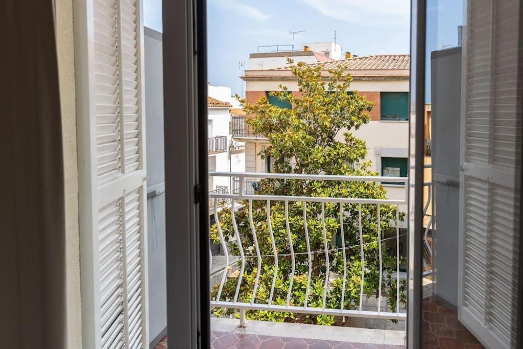 Niu D'Oreneta Canet De Mar Exterior photo